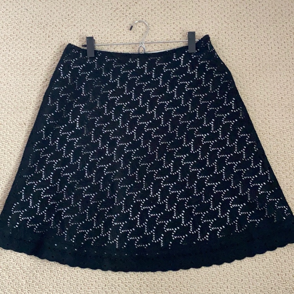 WHBM GORGEOUS Black Lace A-Line Skirt - size 10